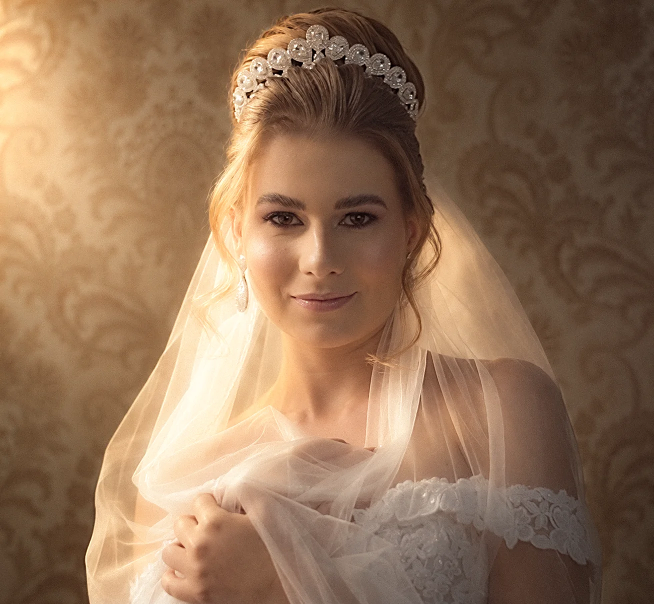 Retrato da noiva com véu e coroa